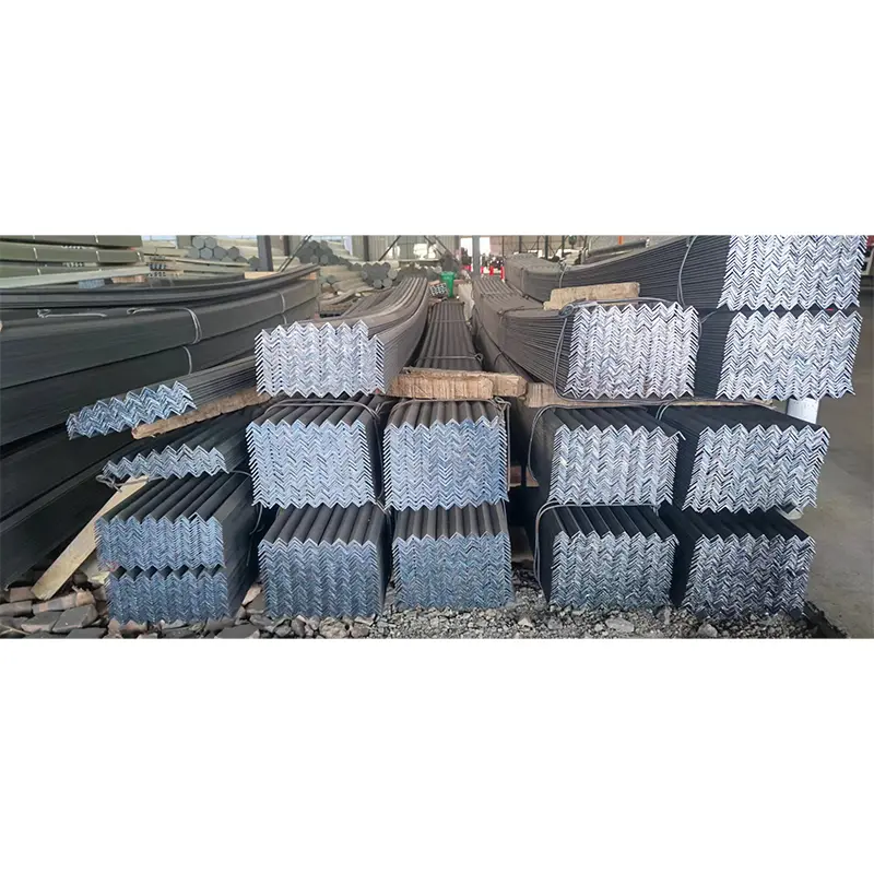 Siyah Açılı Çelik Çubuk