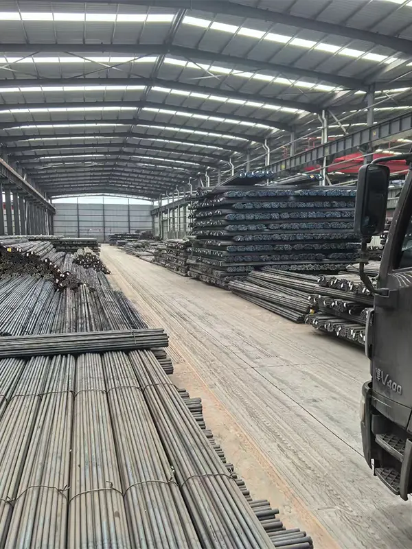 Black Round Steel Bar